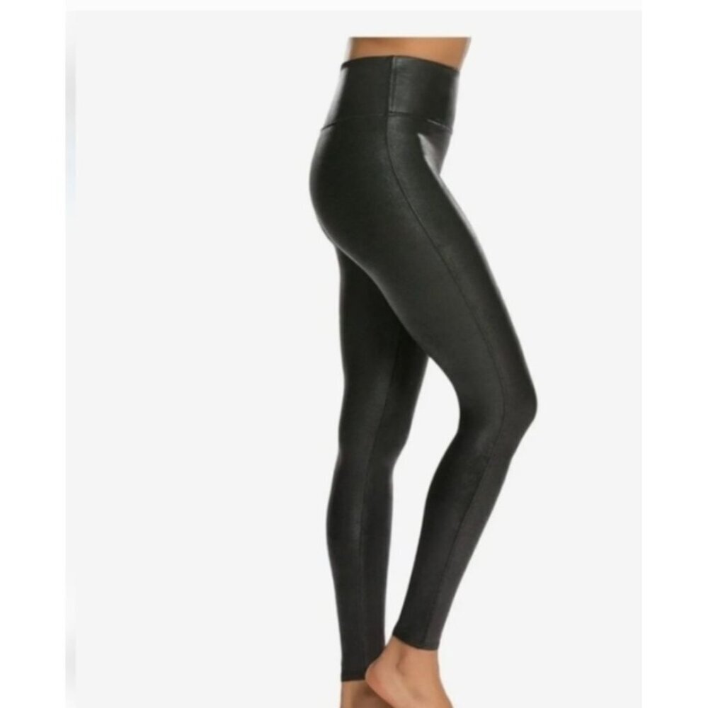 Spanx Faux Leather look leggings sz XS black